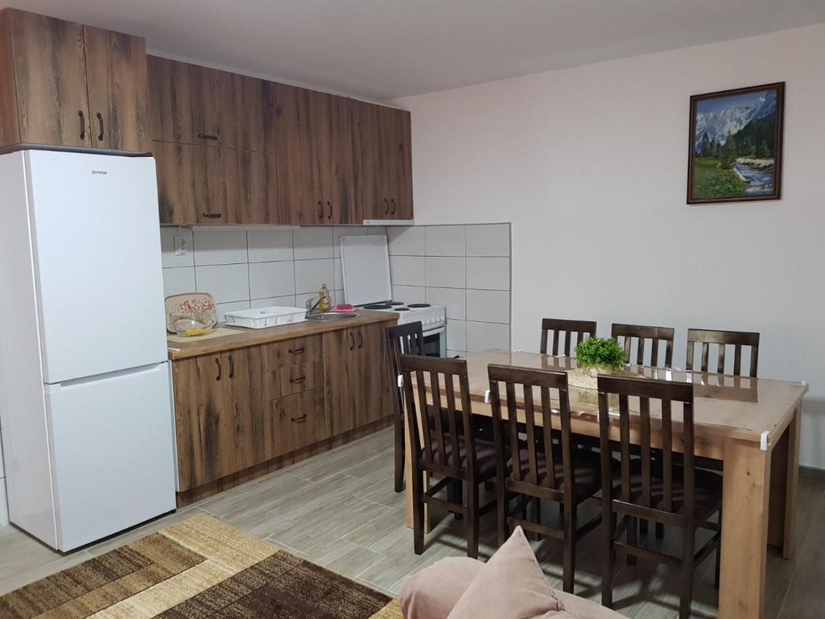 Kuca Stojanovica Topli Do Pirot Luaran gambar